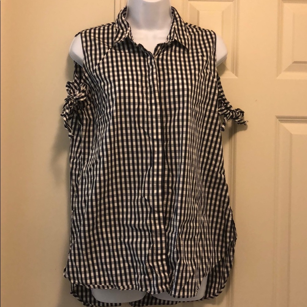 Women top